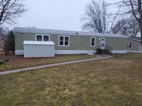 206 Atlantic Ln, Rockford, MN 55373