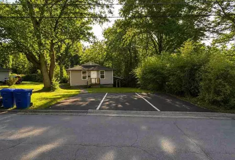 218 Fisk Ave # 1, Oak Ridge, TN 37830