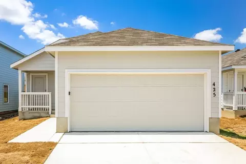 425 Payton Pl, Marion, TX 78124