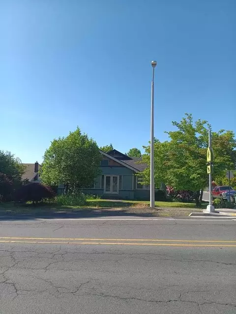 1005 Main St E, Monmouth, OR 97361
