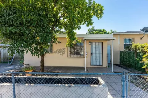 851 NW 36th Ave #1, Miami, FL 33125