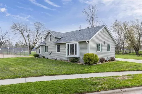 1300 E South St, Stoughton, WI 53589
