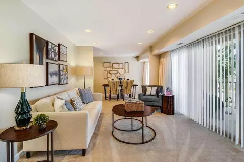 6024 Surrey Square Ln, District Heights, MD 20747