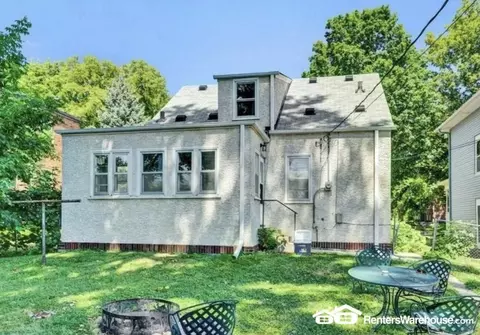 2036 Iglehart Ave, Saint Paul, MN 55104