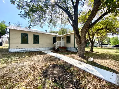 414 Orange Ave, New Braunfels, TX 78130