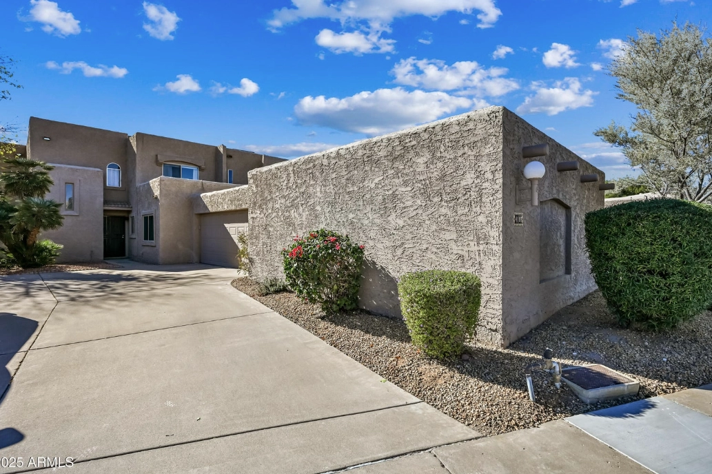 4107 E Charter Oak Rd  