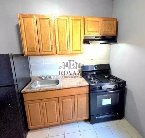 196 Roseville Ave #42B, Newark, NJ 07107