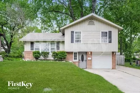 7908 E 92nd St, Kansas City, MO 64138