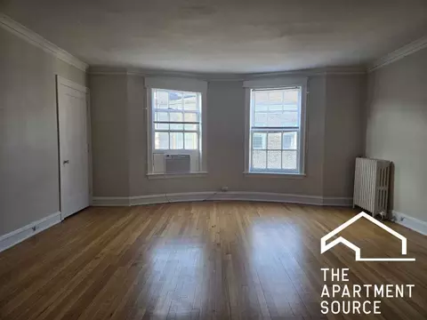 907 Elmwood Ave #D3, Evanston, IL 60202