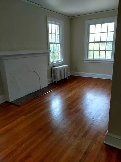 620 S Sycamore St #1, Petersburg, VA 23803