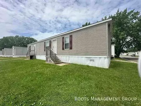 2088 Empire Ave #208, Benton Harbor, MI 49022