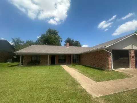 2402 Paul Revere St, Temple, TX 76504