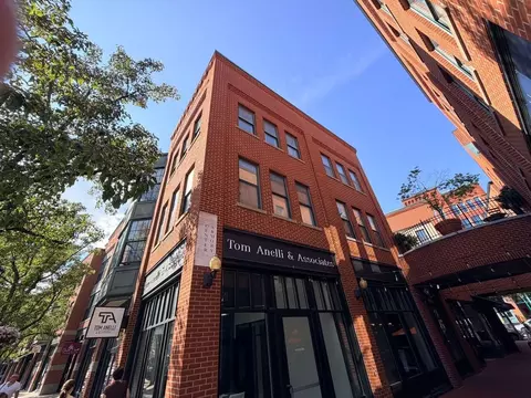 133 Walton St, Syracuse, NY 13202