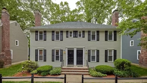 710 Wellman Ave #710, North Chelmsford, MA 01863