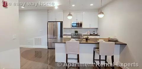 434 Mcgrath Hwy #307, Somerville, MA 02143