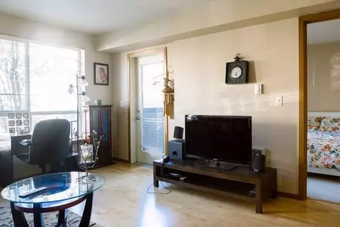 412 11th Ave, Seattle, WA 98122