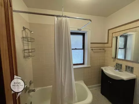 3148 N Linder Ave #2, Chicago, IL 60641