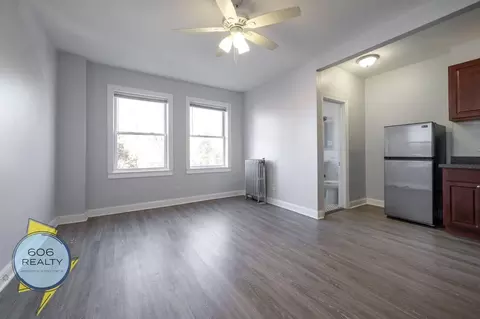 6930 N Greenview Ave #508, Chicago, IL 60626