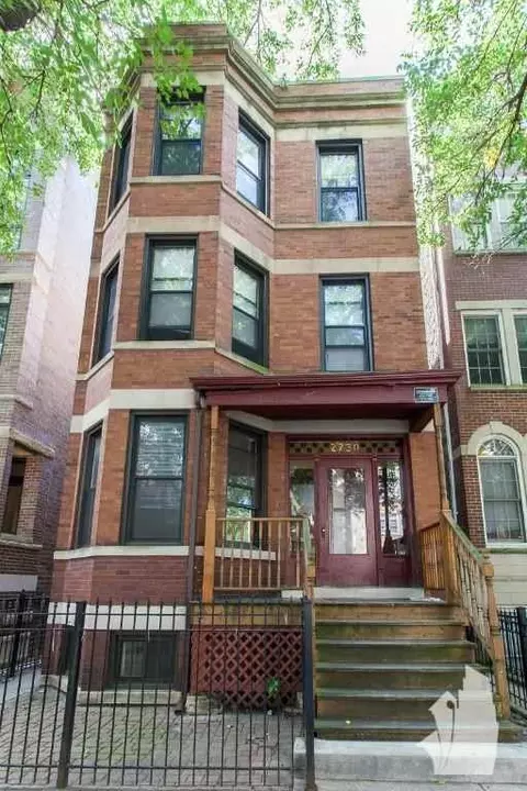 2730 N Wayne Ave #2, Chicago, IL 60614