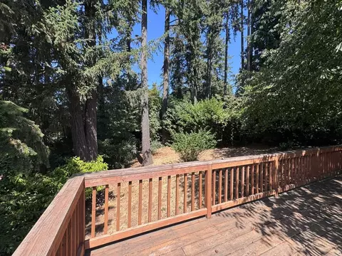 1415 E 31st Ave, Eugene, OR 97405 photo 9
