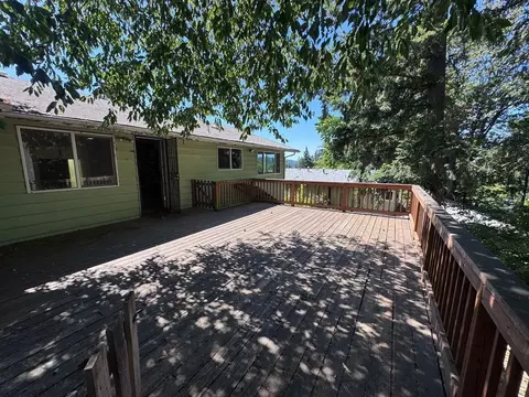 1415 E 31st Ave, Eugene, OR 97405 photo 19