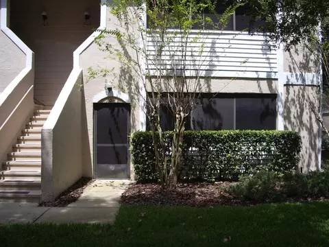 3148 S Semoran Blvd #704, Orlando, FL 32822