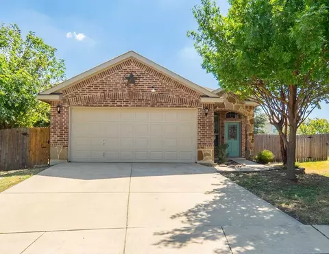 4629 Thistle Creek Ct, Fort Worth, TX 76179