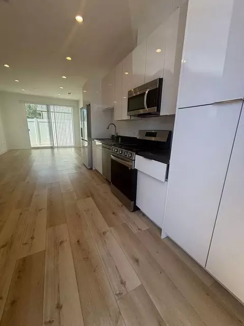 20711 15 Bryant St, Winnetka, CA 91306 photo 7