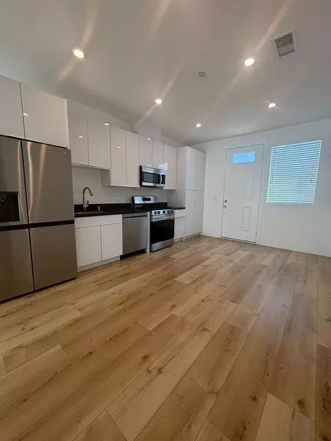 20711 15 Bryant St, Winnetka, CA 91306 photo 10