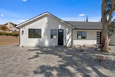 20711 15 Bryant St, Winnetka, CA 91306