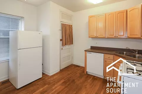 3529 N Broadway St #1W, Chicago, IL 60657