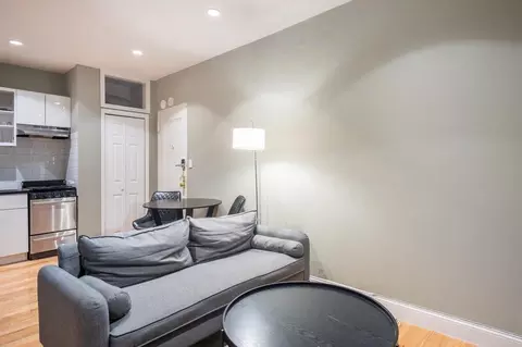 20 Avenue A #358706P, New York, NY 10009