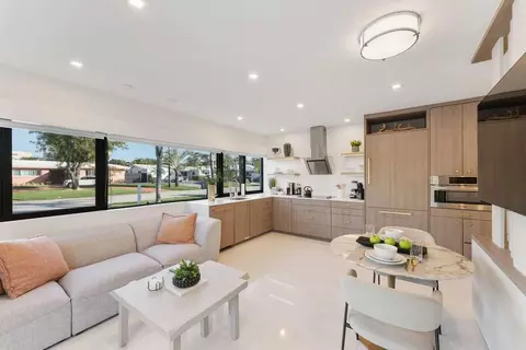 ne 18th ave, Fort Lauderdale, FL 33334