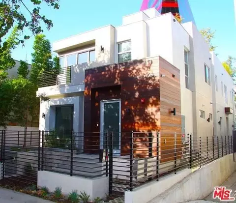 723 Huntley Dr, West Hollywood, CA 90069