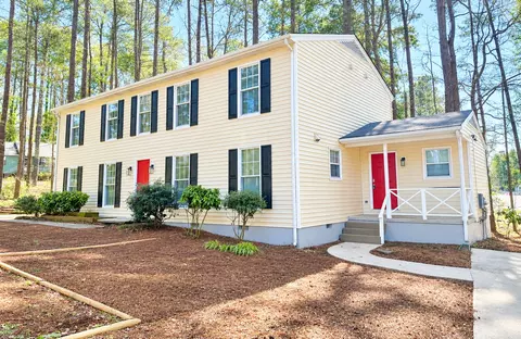 5203 Deer Haven Dr, Raleigh, NC 27606