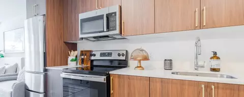 1950 W 49th St, Hialeah, FL 33012 photo 7