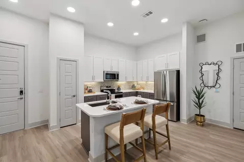 1617 Enid St #ASH, Houston, TX 77009
