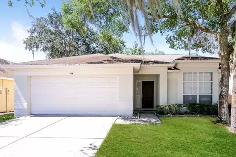 1136 Hardwood Dr, Valrico, FL 33596