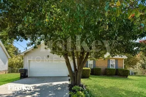 1304 Venessa Dr, Clarksville, TN 37042