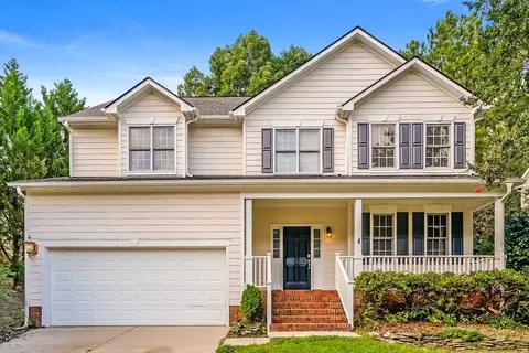 2421 Barton Oaks Dr, Raleigh, NC 27614