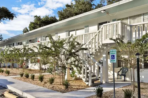1140 S Ridgewood Ave, Daytona Beach, FL 32114