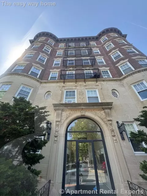 55 Magazine St #11, Cambridge, MA 02139