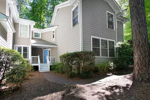 107 Channing Ln, Chapel Hill, NC 27516