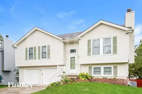 8505 NE 105th Ter, Kansas City, MO 64157