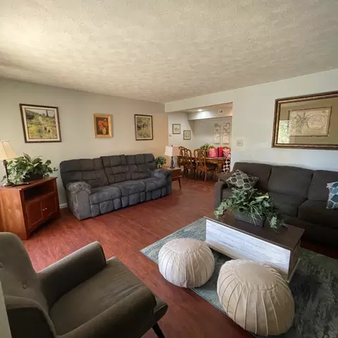 4006 Governors Sq #3, Williamsburg, VA 23188