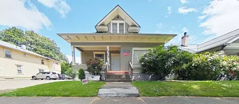 227 NW 9th St, Corvallis, OR 97330
