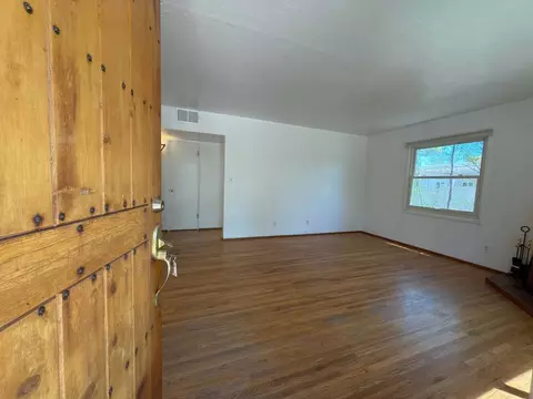 123 Sombrio Dr, Santa Fe, NM 87501