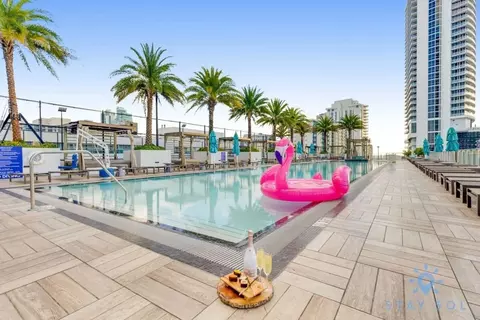 4112 Jimmy Buffett Memorial Highway #1227199P, Hollywood, FL 33019