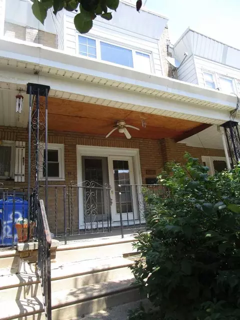 931 Granite St, Philadelphia, PA 19124