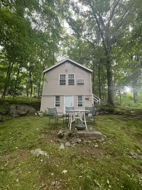 1286 Long Ridge Rd, Stamford, CT 06903